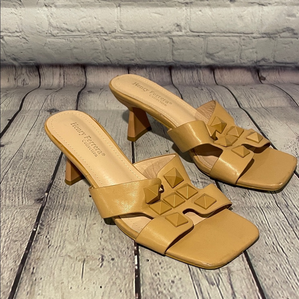 Henry Ferrera Women's Camel Heeled Mules 8.5